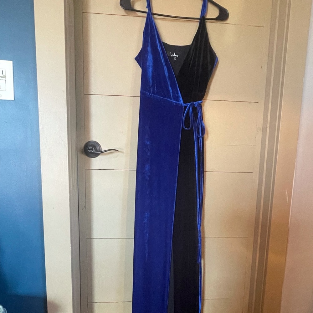 Lulu’s Cobalt Blue and Black Velvet Dress